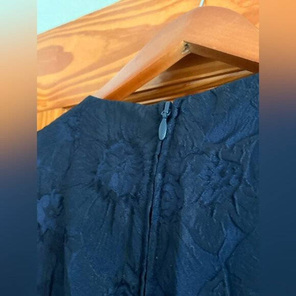 H&M Navy Textured Dress size 2 - Picture 3 of 6